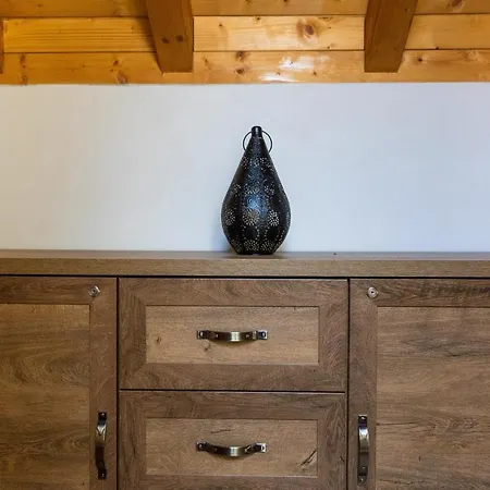 Cozy Stone House With Lovely View In Centre Prázdninový dům *