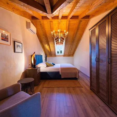 Cozy Stone House With Lovely View In Centre Cavtat