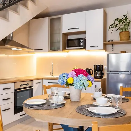 Cozy Stone House With Lovely View In Centre *