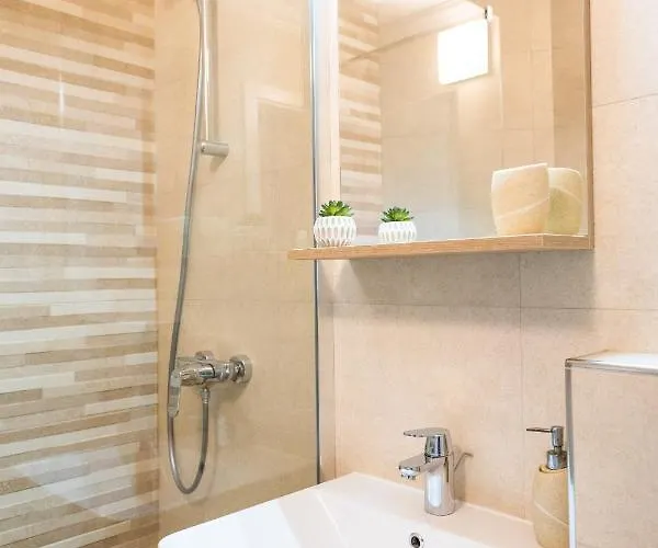 Cozy Stone House With Lovely View In Centre